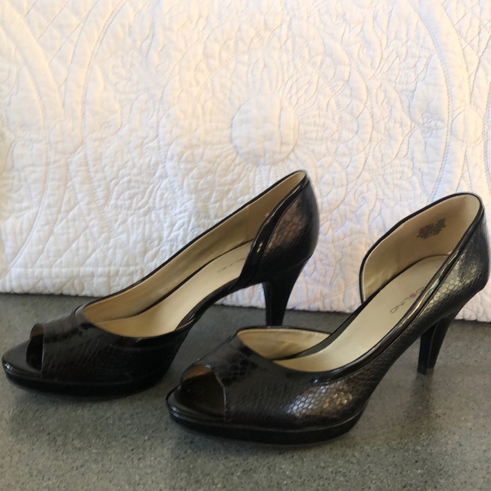 Bandolino black heels size 10
